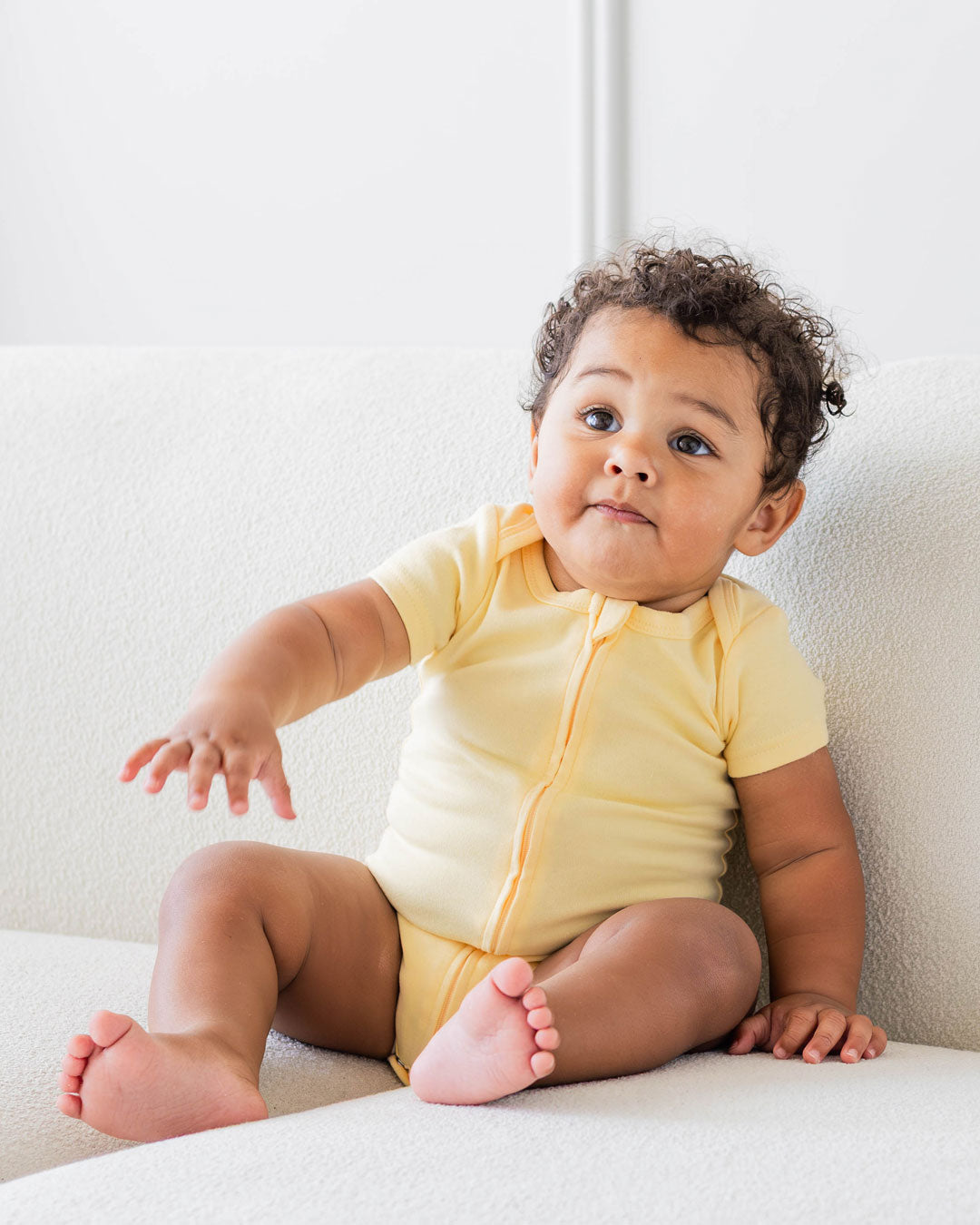 Short Sleeve Zipper Bodysuit in Lemon, 3-6M