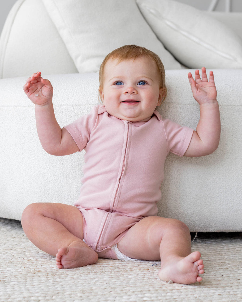 Short Sleeve Zipper Bodysuit in Peach, 9-12M